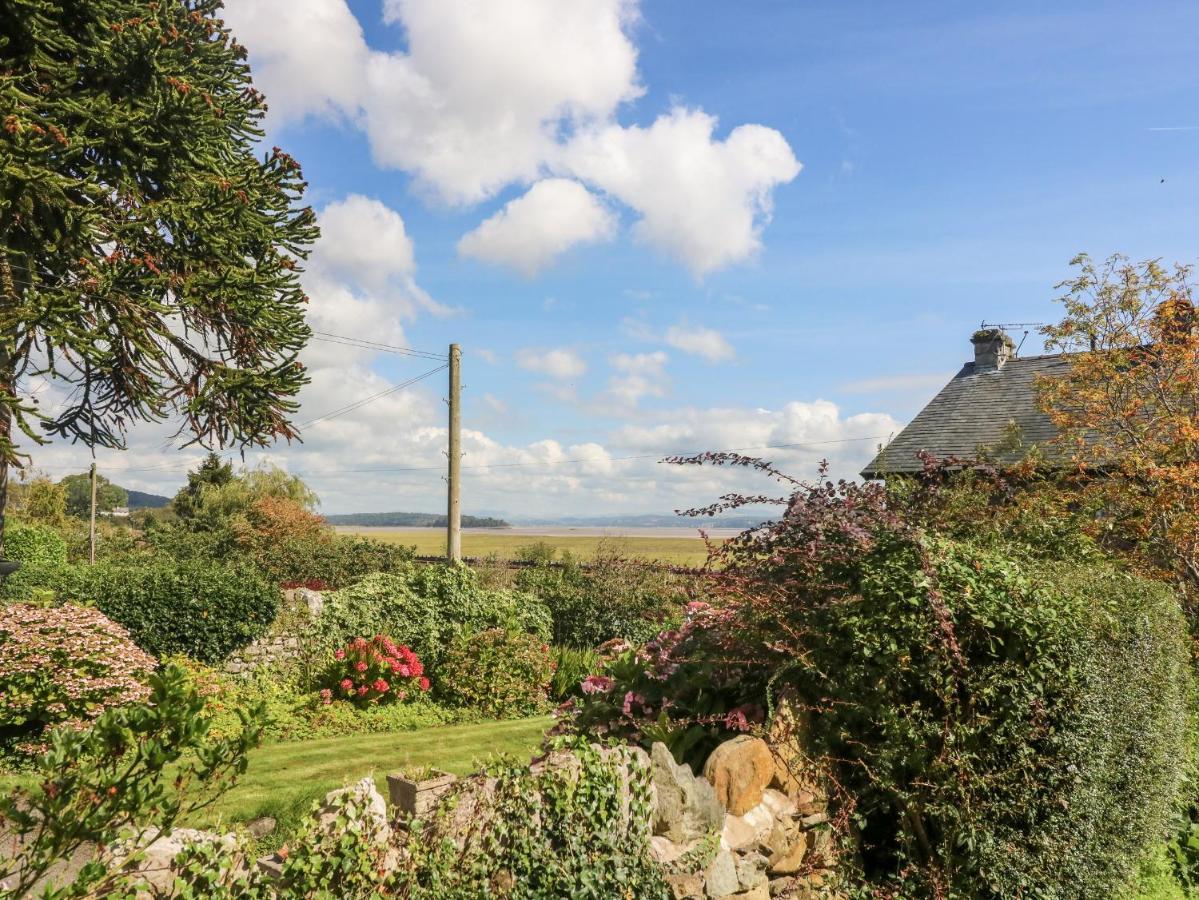 Westmorland Cottage 그레인지오버샌즈 외부 사진